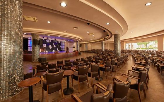 Divertisment  Dreams Sunny Beach Resort & Spa  Divertisment  Dreams Sunny Beach Resort & Spa