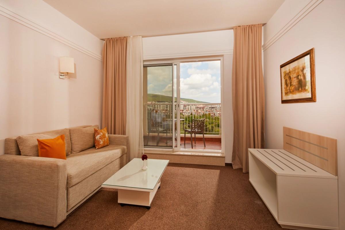 CAMERA DE FAMILIE  Dreams Sunny Beach Resort & Spa  CAMERA DE FAMILIE  Dreams Sunny Beach Resort & Spa