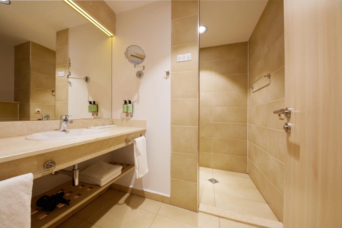 CAMERĂ DUBLĂ DELUXE CU VEDERE LA PARC  Dreams Sunny Beach Resort & Spa  CAMERĂ DUBLĂ DELUXE CU VEDERE LA PARC  Dreams Sunny Beach Resort & Spa