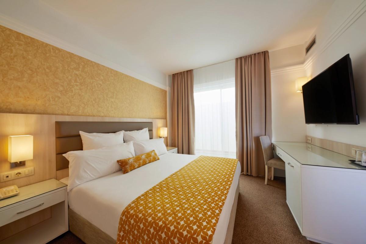 CAMERĂ DUBLĂ CU VEDERE LA MARE  Dreams Sunny Beach Resort & Spa 