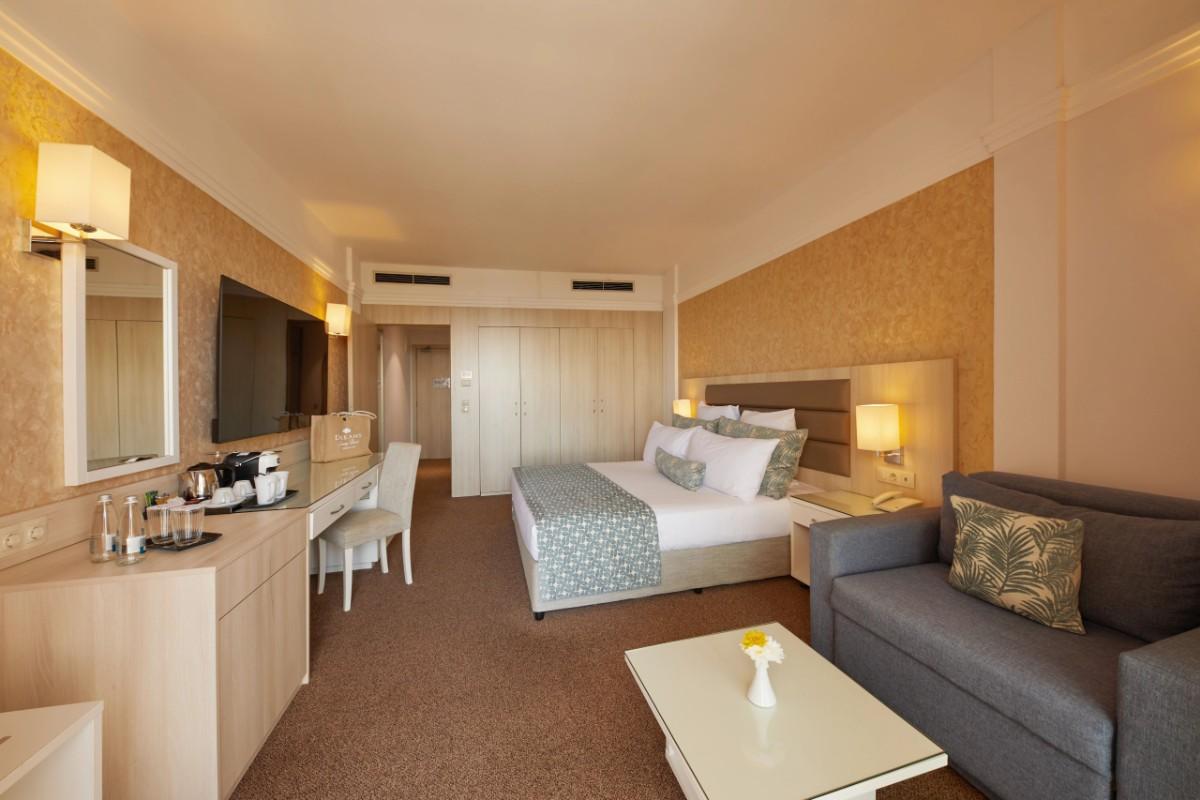 None  Dreams Sunny Beach Resort & Spa 