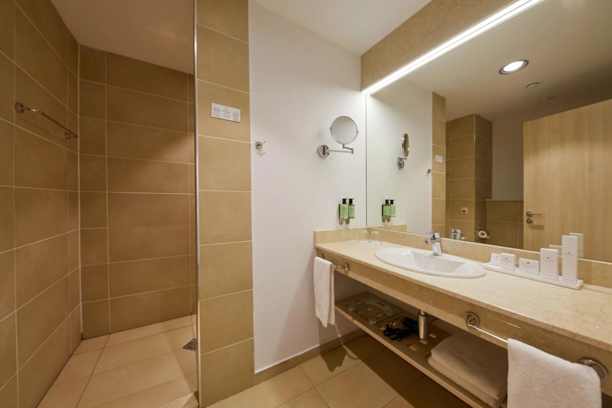 None  Dreams Sunny Beach Resort & Spa 