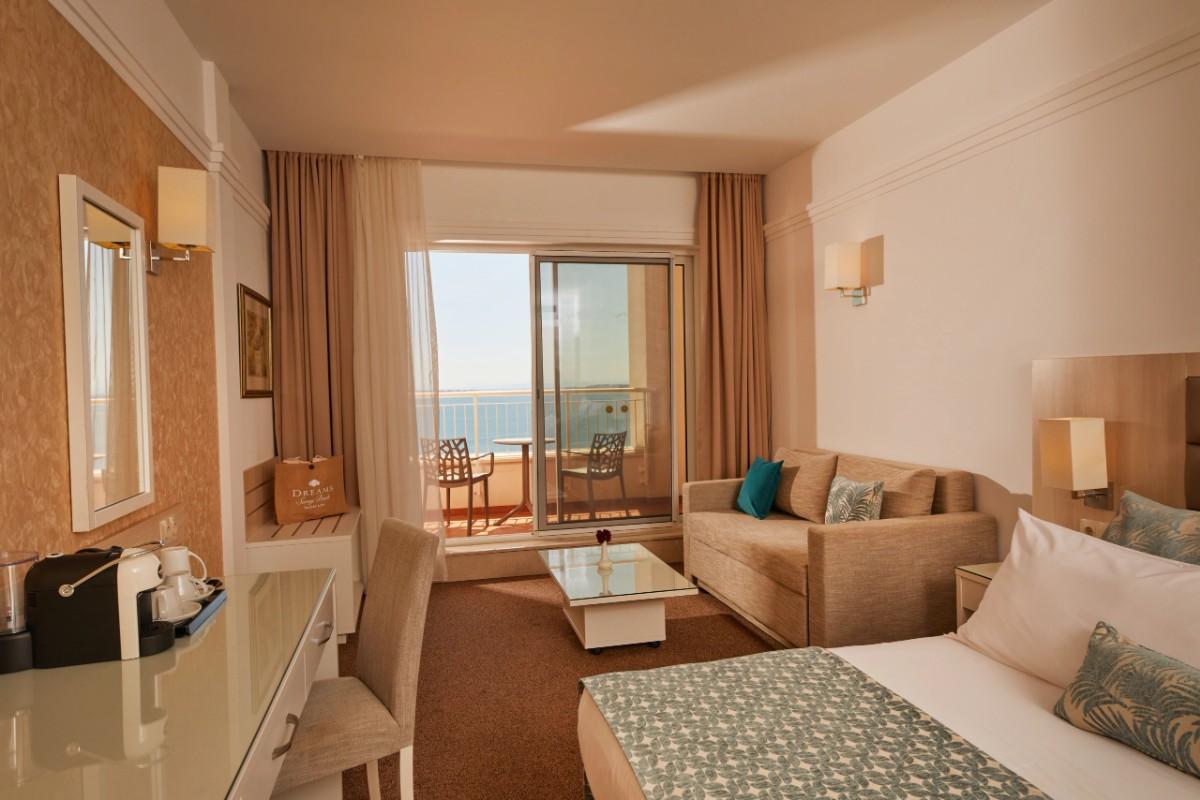 None  Dreams Sunny Beach Resort & Spa 